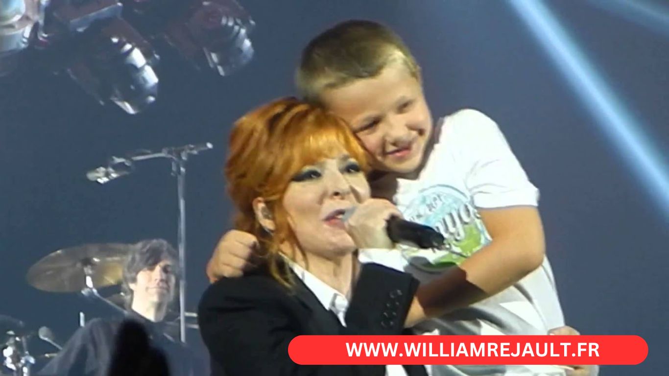 Mylene Farmer Enfant