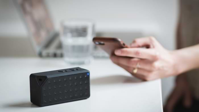 Enceinte Puissante Bluetooth Étanche et Résistante : La Solution Idéale pour Plage, Camping et Outdoor Parties