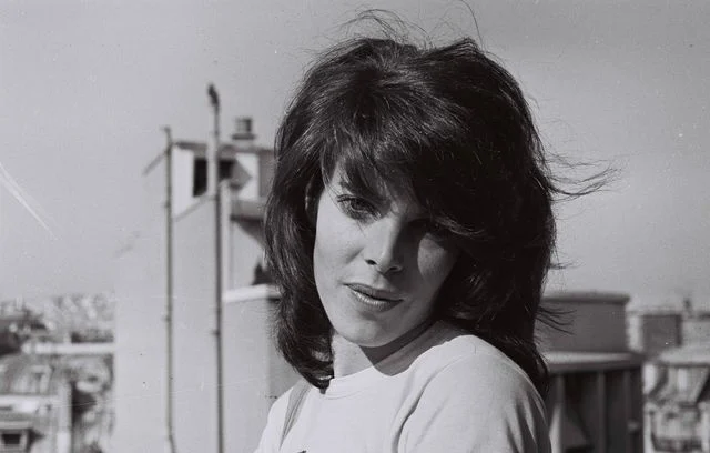 Dani Chanteuse Jeune