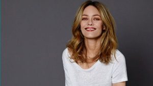 Vanessa Paradis Taille
