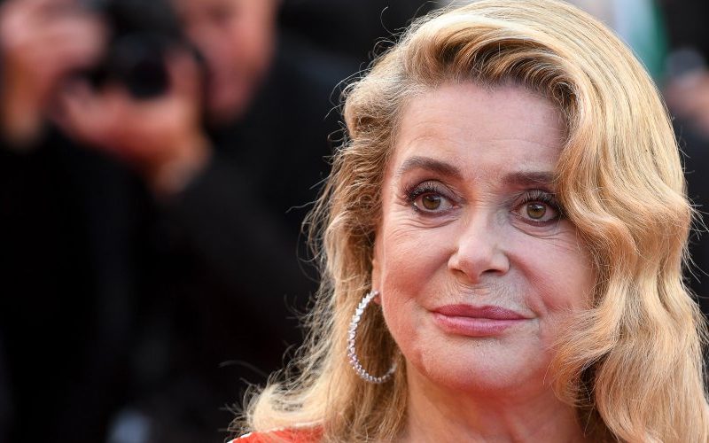 Catherine Deneuve Taille