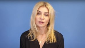 Julie Zenatti Origine