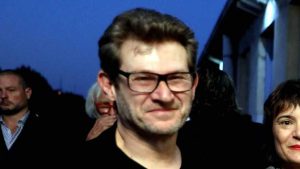 Quel âge a le fils d'Eddy Mitchell ?