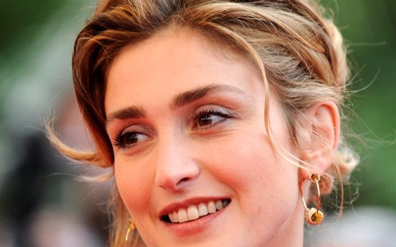 Julie Gayet Âge