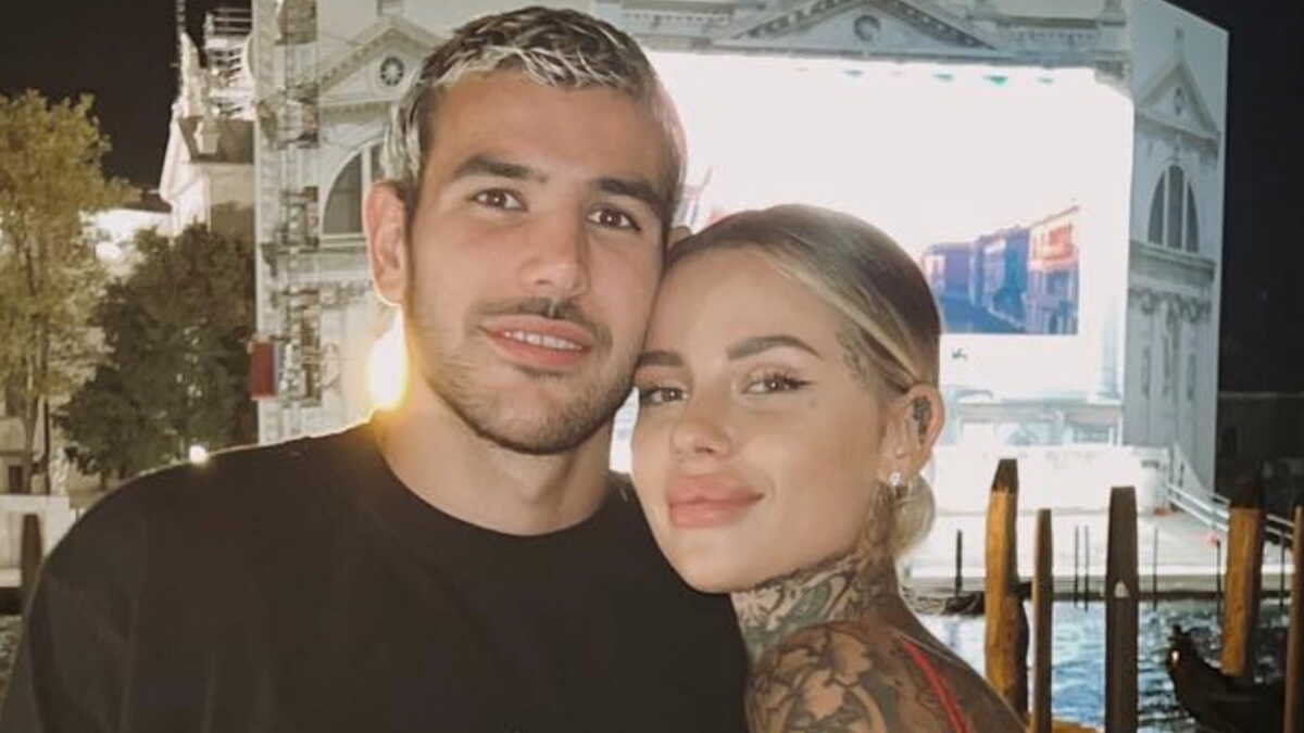 Femme de Theo Hernandez