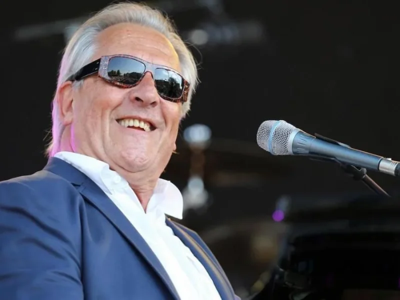 Quel âge a Gilbert Montagné ?