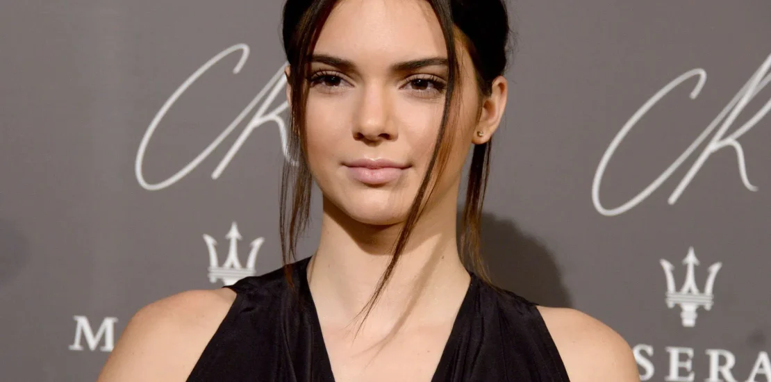 Kendall Jenner Avant Chirurgie