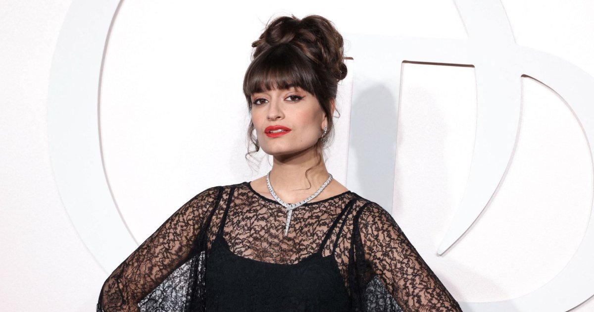 Clara Luciani Parents